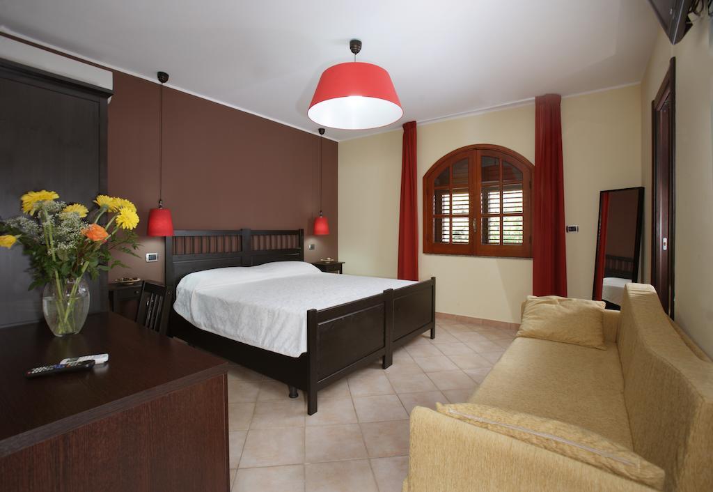 B&B Villa Rodriguez Μιλάτσο Δωμάτιο φωτογραφία